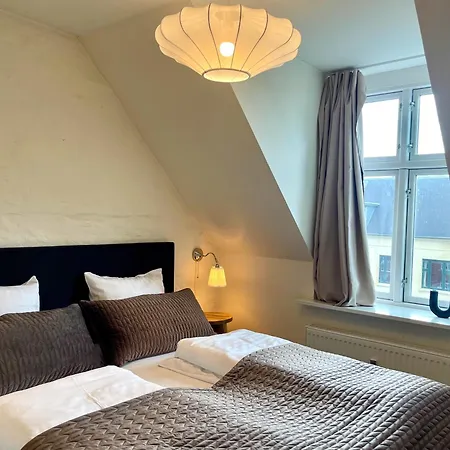 Family Friendly Flat With 2 Bedrooms In Peaceful Area * København