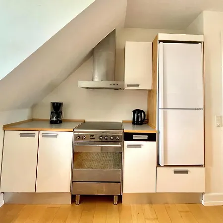 Family Friendly Flat With 2 Bedrooms In Peaceful Area Lägenhet